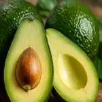Sonhar com abacate: entenda o significado e as mensagens desse sonho