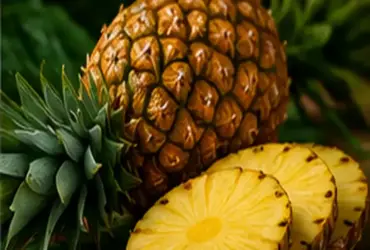 Sonhar com abacaxi: entenda o significado e os possíveis alertas desse sonho
